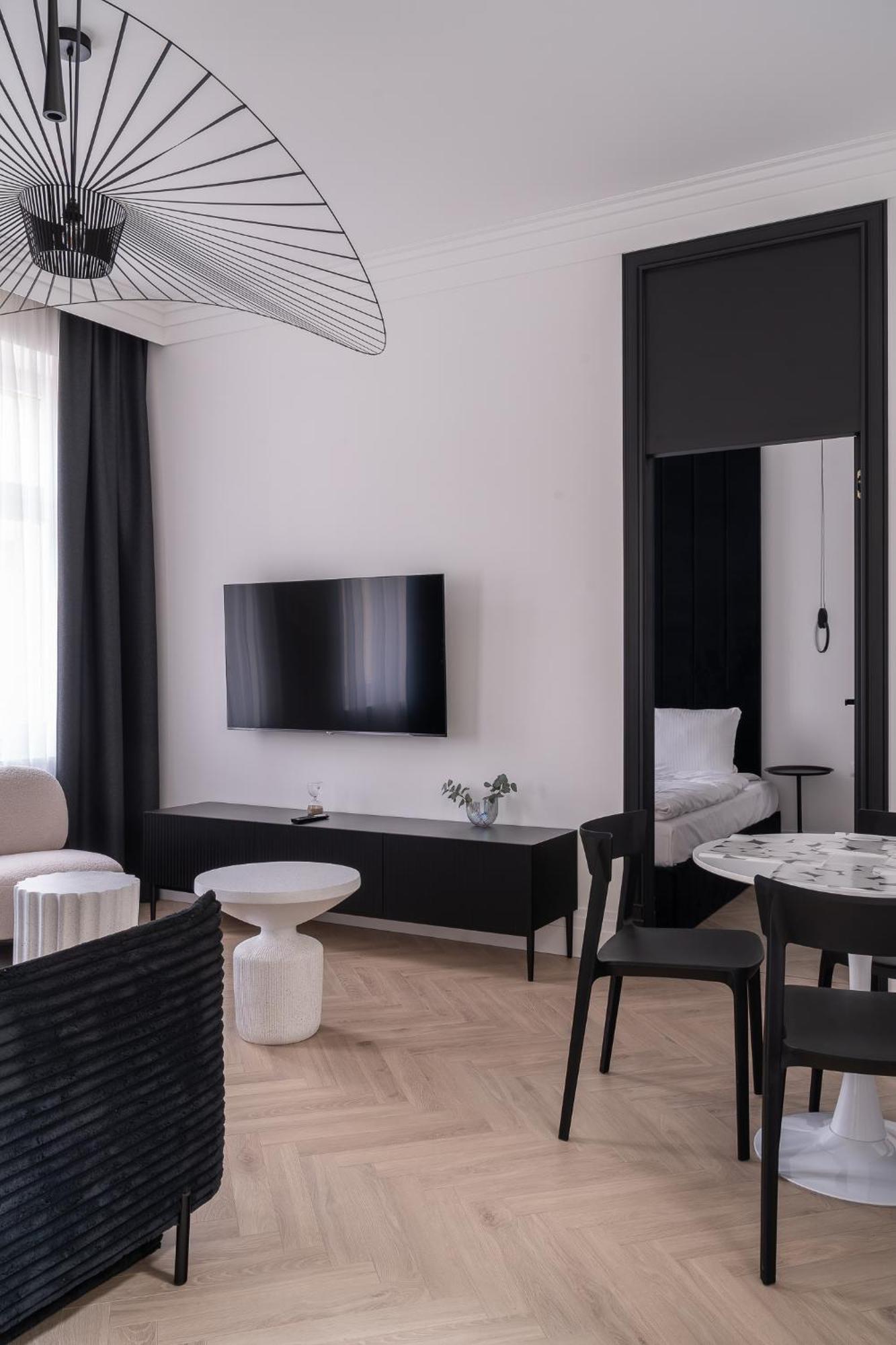 Rentplanet - Wlodkowica Apartamento